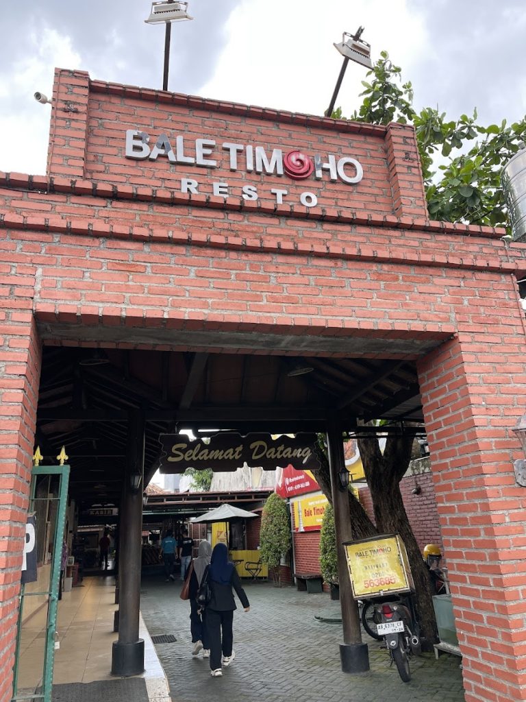 Mengenal Bale Timoho sebagai Destinasi Kuliner Populer di Yogyakarta Mengenal Bale Timoho sebagai Destinasi Kuliner Populer di Yogyakarta