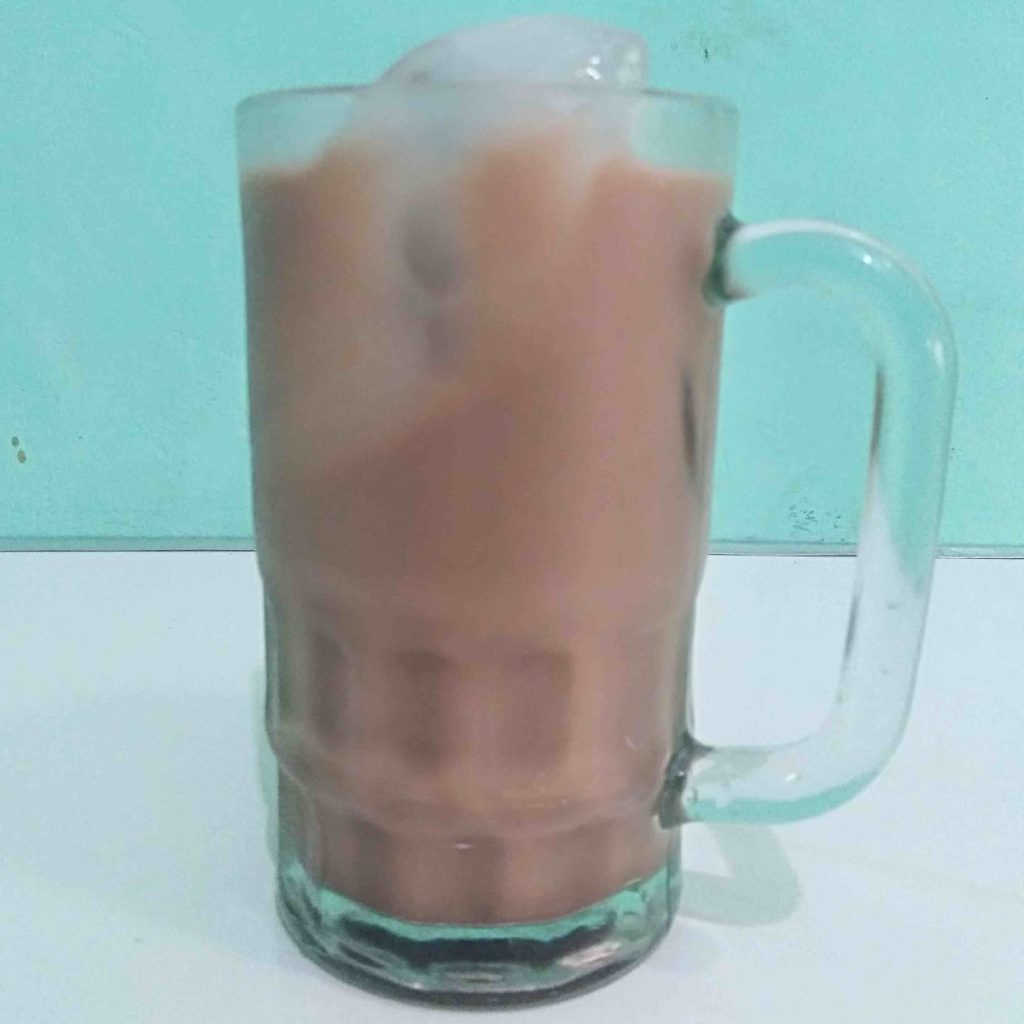 Pilihan Minuman: Tradisional dan Lengkap