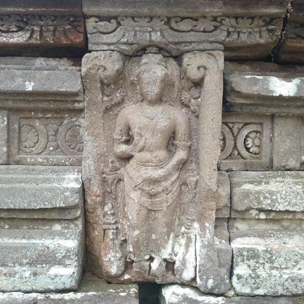 Candi Morangan: Warisan Hindu Kuno di Lereng Merapi Candi Morangan: Warisan Hindu Kuno di Lereng Merapi