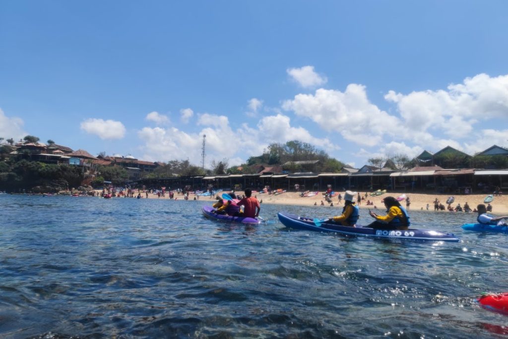 Eksotisme Pantai Sadranan: Surga Bahari di Gunungkidul Yogyakarta Eksotisme Pantai Sadranan: Surga Bahari di Gunungkidul Yogyakarta