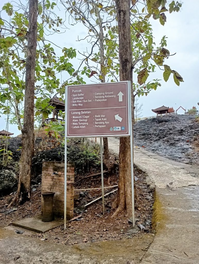 Fasilitas dan Harga Tiket Gunung Ireng: Wisata Alam yang Nyaman dan Ramah di Kantong Fasilitas dan Harga Tiket Gunung Ireng: Wisata Alam yang Nyaman dan Ramah di Kantong