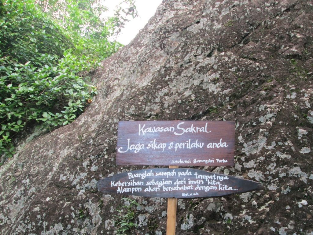 Legenda dan Mitos Gunung Nglanggeran: Warisan Cerita Rakyat yang Masih Hidup