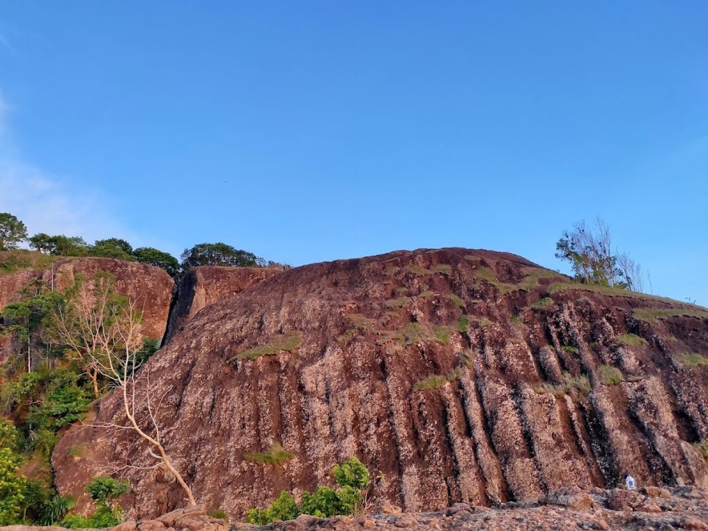 Gunung Nglanggeran: Menelusuri Keindahan dan Misteri Gunung Api Purba Yogyakarta