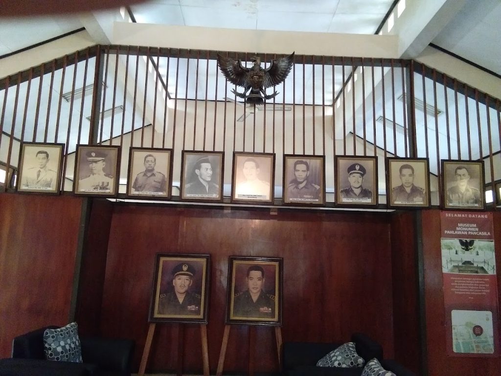 Koleksi dan Pameran di Gedung Museum Monumen Pahlawan Pancasila Yogyakarta Koleksi dan Pameran di Gedung Museum Monumen Pahlawan Pancasila Yogyakarta