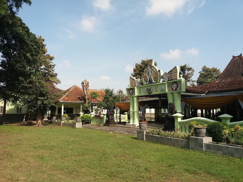 Sejarah Berdirinya Museum Wayang Kekayon Sejarah Berdirinya Museum Wayang Kekayon