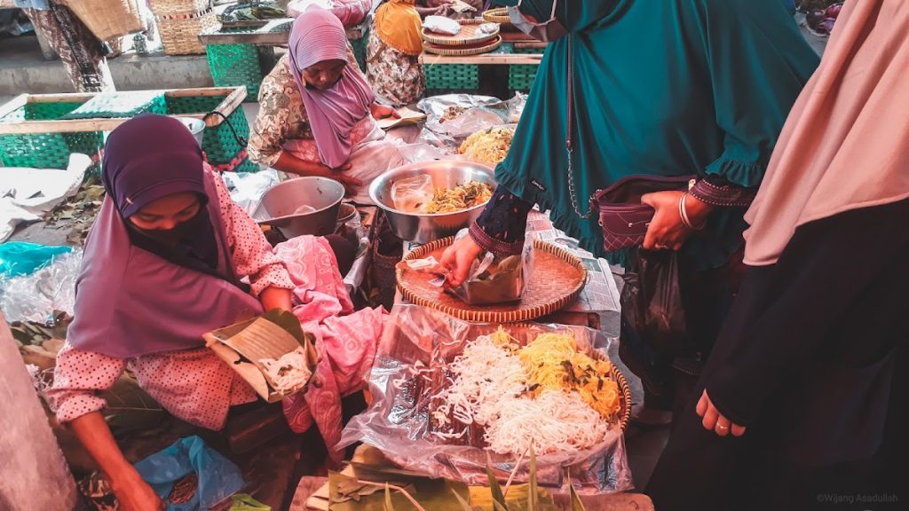 Pasar Turi Bantul: Pasar Tradisional & Kuliner Khas Jogja Pasar Turi Bantul: Pasar Tradisional & Kuliner Khas Jogja