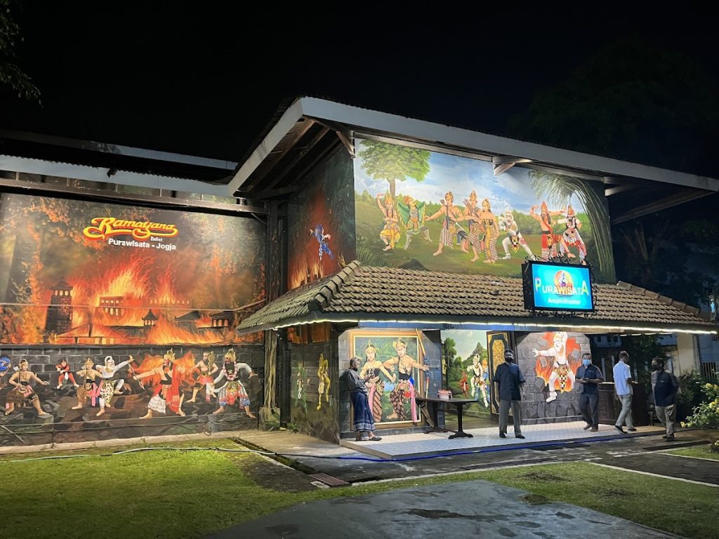 Pertunjukan Sendratari Ramayana dapat disaksikan di Purawisata Yogyakarta yang terletak di Jalan Brigjen Katamso, sebelah timur Kraton Yogyakarta. Pertunjukan Sendratari Ramayana dapat disaksikan di Purawisata Yogyakarta yang terletak di Jalan Brigjen Katamso, sebelah timur Kraton Yogyakarta.