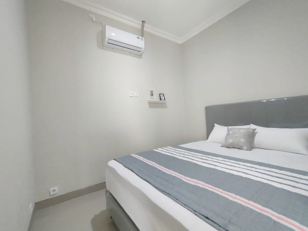 Review Cozystop Malioboro: Hunian Modern Minimalis untuk Liburan Nyaman di Jantung Kota Jogja Review Cozystop Malioboro: Hunian Modern Minimalis untuk Liburan Nyaman di Jantung Kota Jogja