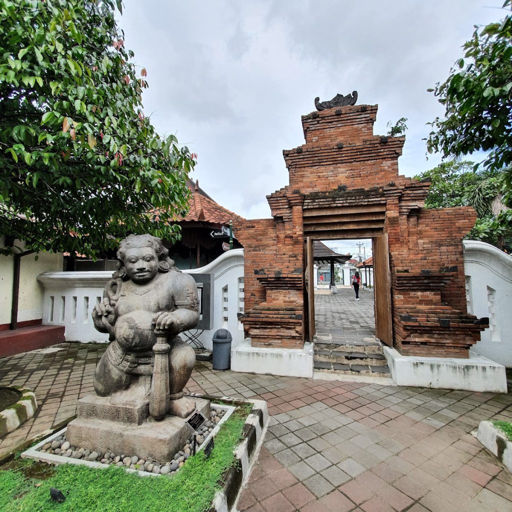 Tiket Masuk dan Jam Buka Museum Sonobudoyo di 2026