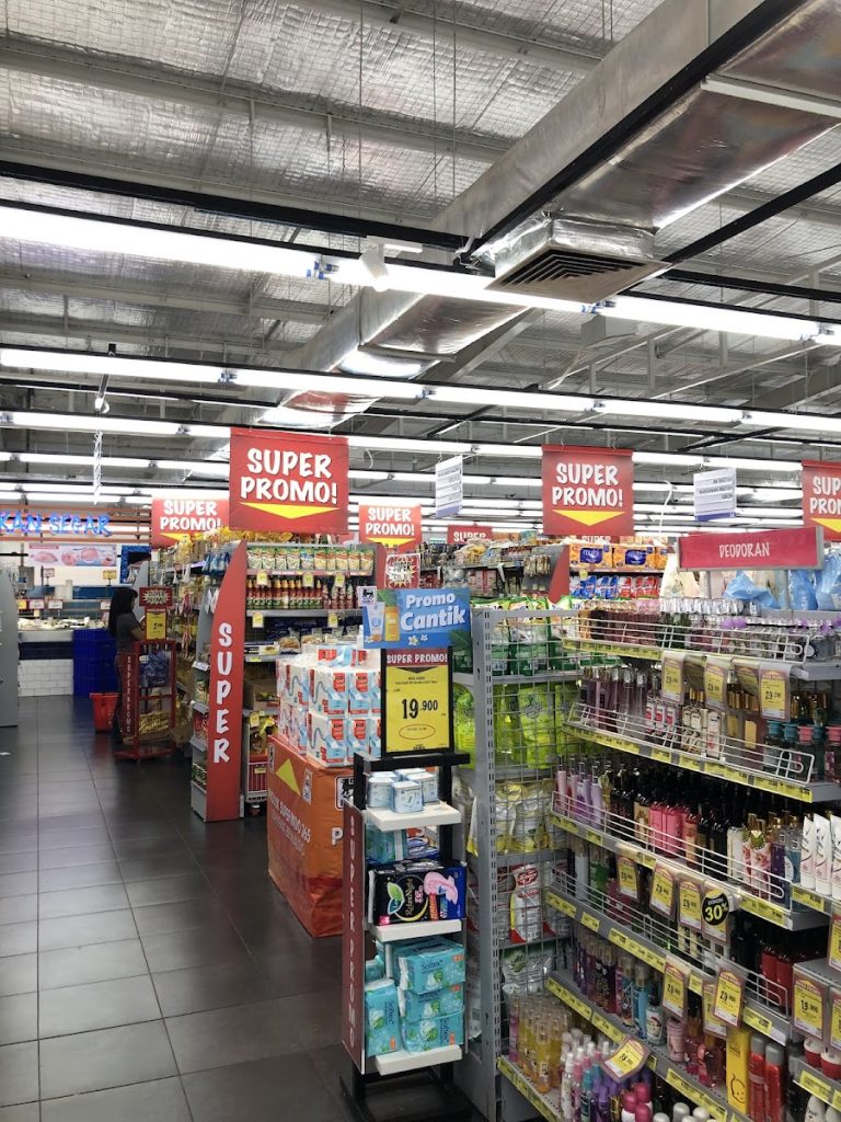 Perbandingan dan Kelebihan Super Indo Jalan Solo Urip Sumoharjo Dibanding Supermarket Lain di Yogyakarta Perbandingan dan Kelebihan Super Indo Jalan Solo Urip Sumoharjo Dibanding Supermarket Lain di Yogyakarta