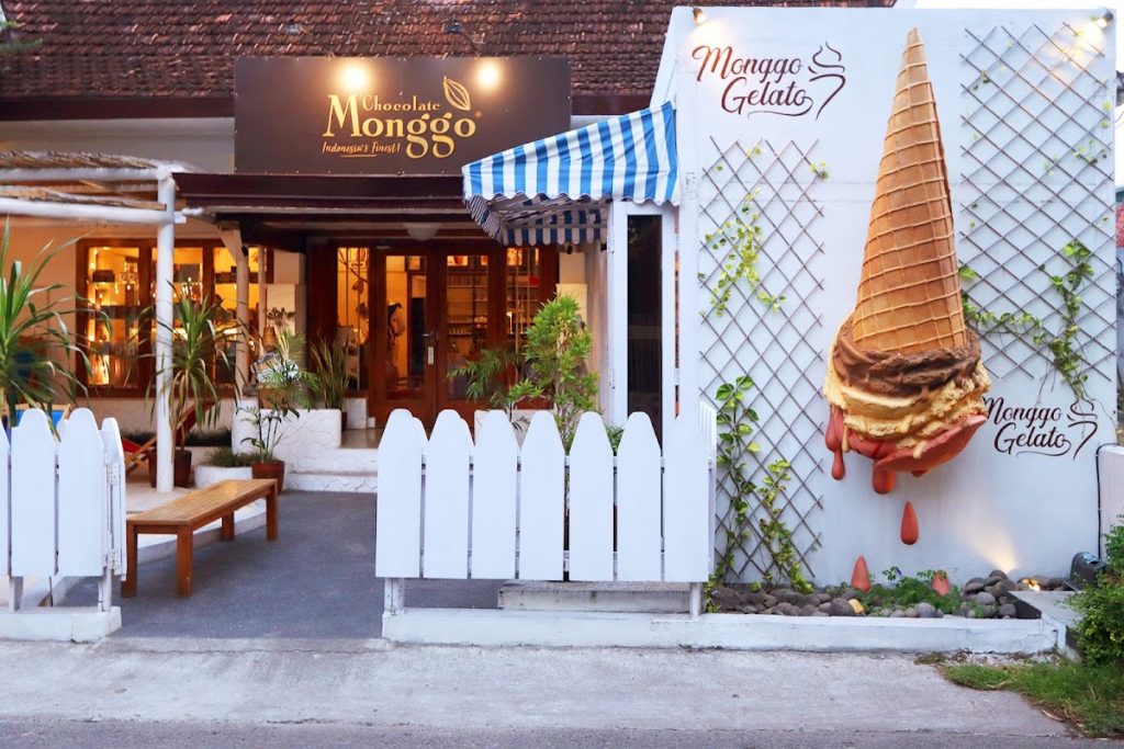 Pengalaman Pengunjung di Outlet Cokelat Monggo Pengalaman Pengunjung di Outlet Cokelat Monggo