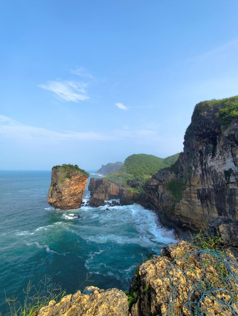 Tips Berkunjung Ke Pantai Ngungap Gunungkidul. Tips Berkunjung Ke Pantai Ngungap Gunungkidul.