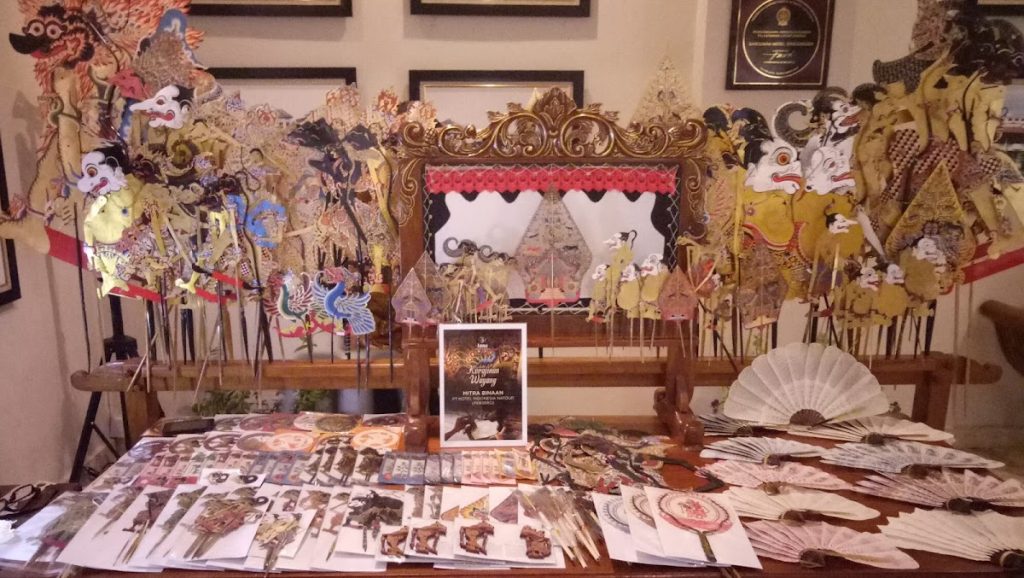 PERTUNJUKAN WAYANG KULIT - Mahakarya Seni Pertunjukan Jawa