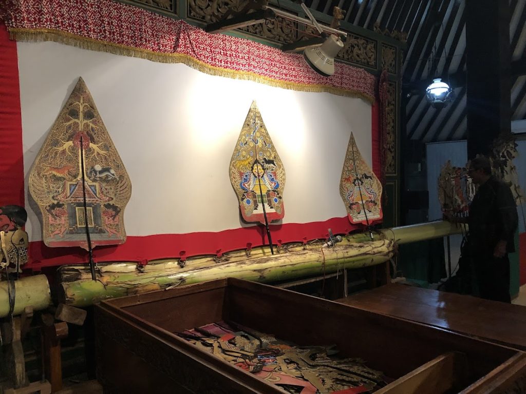 Wayang Kulit: Mahakarya Seni Pertunjukan Jawa yang Kaya Makna