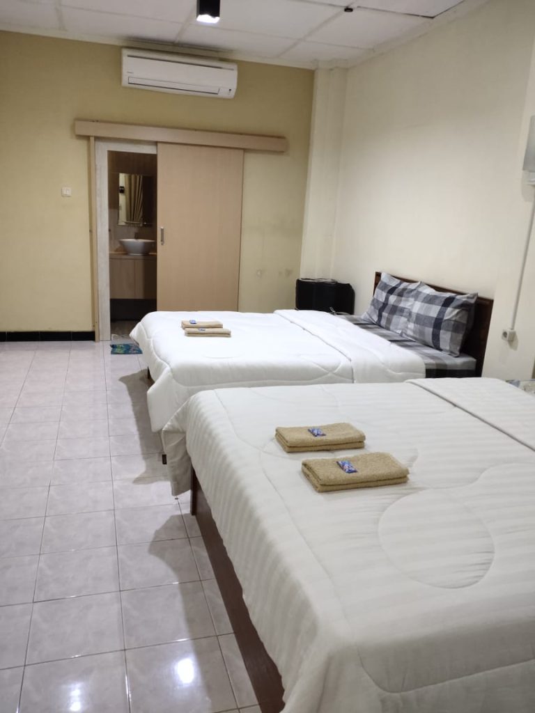 Fajar Homestay Yogyakarta: Akomodasi Terjangkau di Tengah Kota dengan Fasilitas Lengkap dan Layanan Ramah Fajar Homestay Yogyakarta: Akomodasi Terjangkau di Tengah Kota dengan Fasilitas Lengkap dan Layanan Ramah