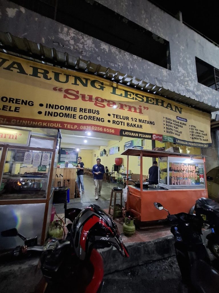 Lesehan Sugarni Gunungkidul: Sajian Khas Daerah dengan Cita Rasa Otentik dan Harga Bersahabat Lesehan Sugarni Gunungkidul: Sajian Khas Daerah dengan Cita Rasa Otentik dan Harga Bersahabat