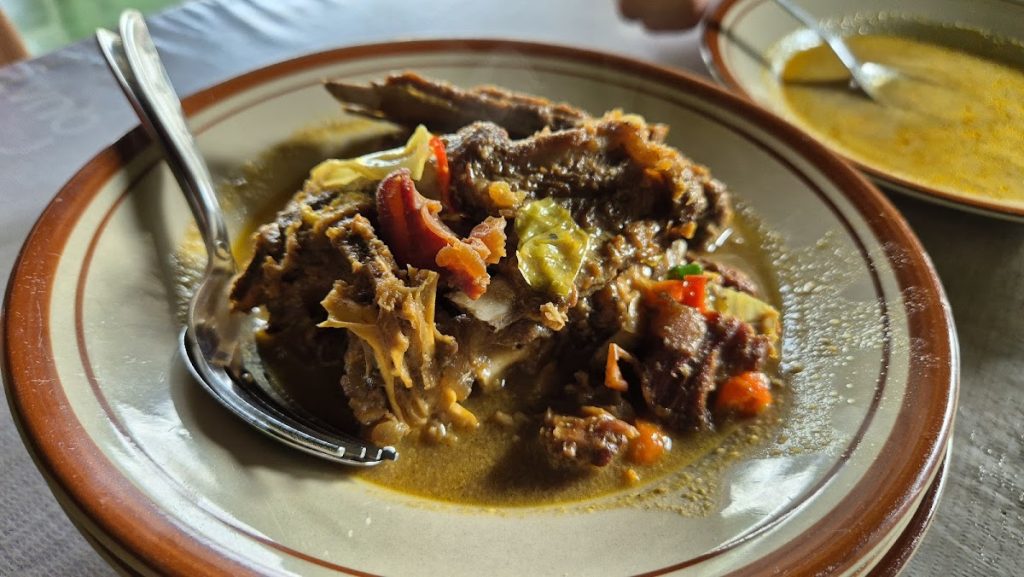 Sate Kambing Mbah Margo: Kuliner Legendaris Khas Kulon Progo yang Menggugah Selera Sate Kambing Mbah Margo: Kuliner Legendaris Khas Kulon Progo yang Menggugah Selera