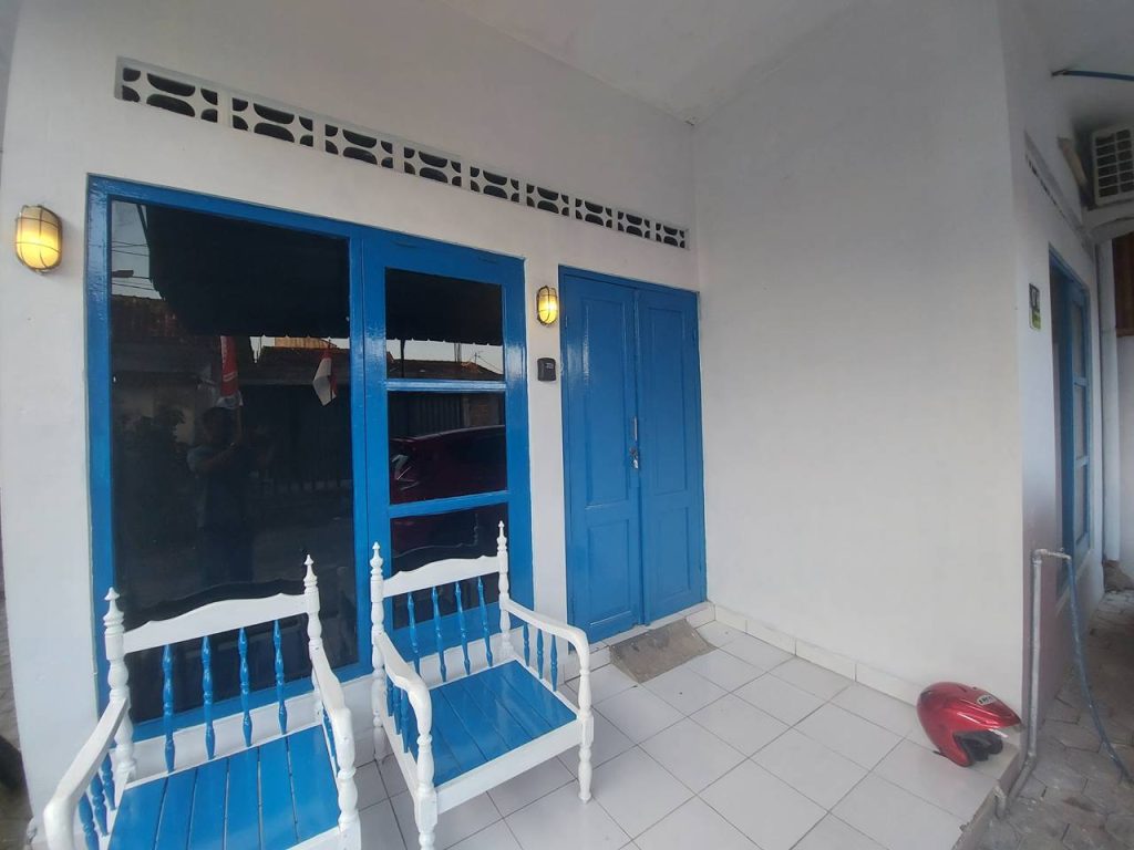 FH Stay Malioboro merupakan penginapan yang terletak di Gg. Demarkasi MG 3 No. 27, RW 01, Brontokusuman, Mergangsan, Kota Jogja, DI Yogyakarta. FH Stay Malioboro merupakan penginapan yang terletak di Gg. Demarkasi MG 3 No. 27, RW 01, Brontokusuman, Mergangsan, Kota Jogja, DI Yogyakarta.