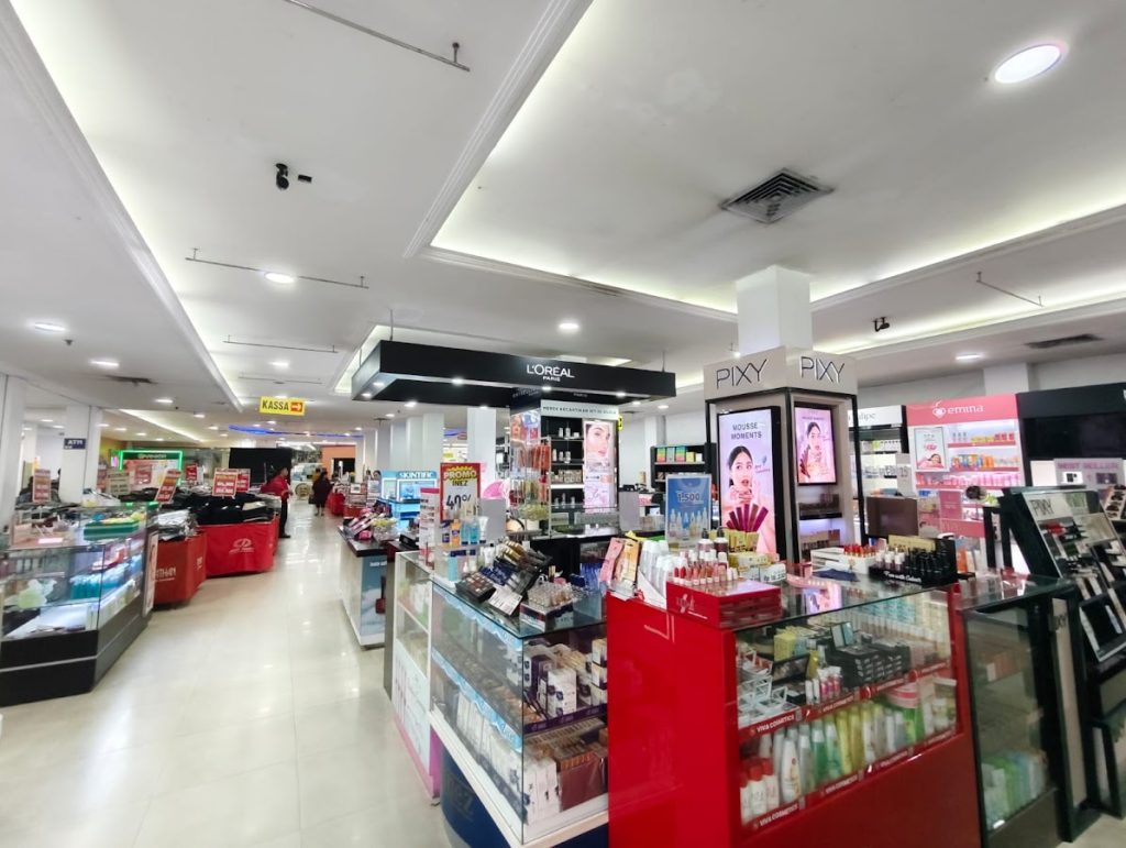 Gardena Department Store & Supermarket Yogyakarta: Pusat Belanja Legendaris dengan Layanan Lengkap di Jantung Kota Jogja Gardena Department Store & Supermarket Yogyakarta: Pusat Belanja Legendaris dengan Layanan Lengkap di Jantung Kota Jogja