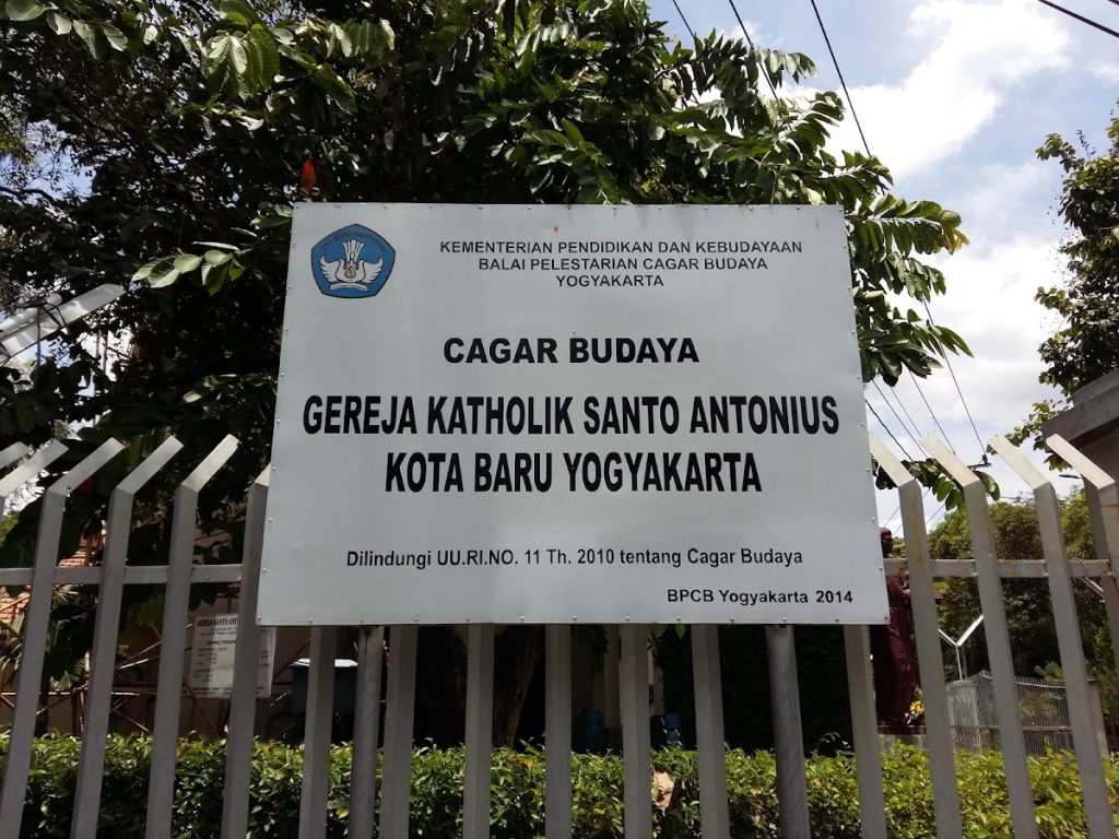Gereja Santo Antonius Kotabaru Yogyakarta: Warisan Arsitektur Kolonial dan Sejarah Iman di Tengah Kota Gereja Santo Antonius Kotabaru Yogyakarta: Warisan Arsitektur Kolonial dan Sejarah Iman di Tengah Kota