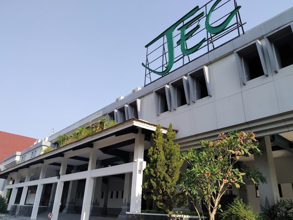 Fasilitas Lengkap dan Modern Penunjang Berbagai Kegiatan Di Jogja Expo Center (JEC) Fasilitas Lengkap dan Modern Penunjang Berbagai Kegiatan Di Jogja Expo Center (JEC)