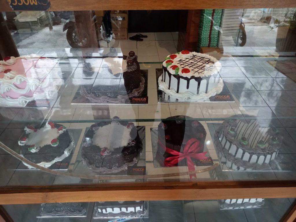 Mocca Toko Roti, Kue & Tart: Surganya Pecinta Kue di Gunungkidul Mocca Toko Roti, Kue & Tart: Surganya Pecinta Kue di Gunungkidul