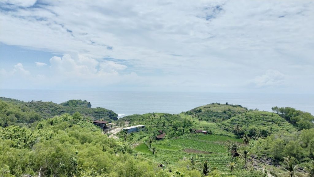 Akses dan Rute Menuju Pantai Butuh Akses dan Rute Menuju Pantai Butuh