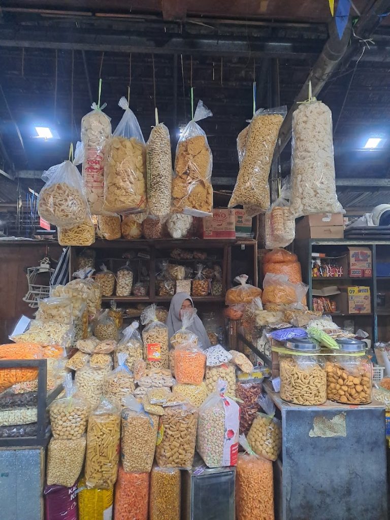 Pasar Legi Kotagede Jogja: Wisata Budaya & Belanja Tradisional Bersejarah Pasar Legi Kotagede Jogja: Wisata Budaya & Belanja Tradisional Bersejarah