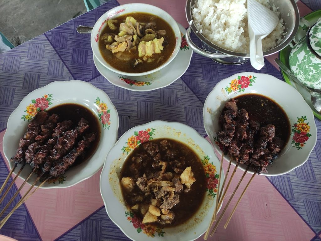 Review Lengkap Sate Kambing Pak Turut Gunungkidul — Review, Rasa, Harga & Tips Kuliner Review Lengkap Sate Kambing Pak Turut Gunungkidul — Review, Rasa, Harga & Tips Kuliner