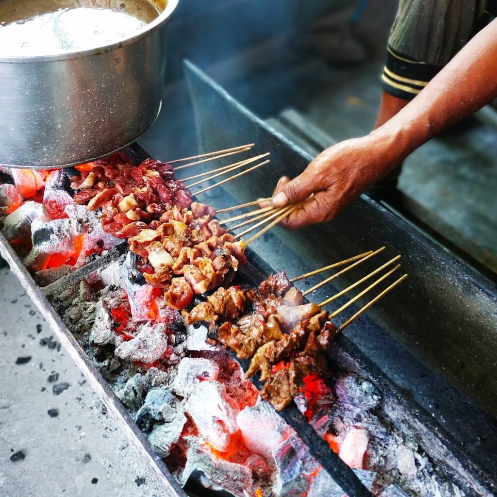 Sate Kambing Pak Turut: Ikon Kuliner Gunungkidul yang Wajib Dicoba Sate Kambing Pak Turut: Ikon Kuliner Gunungkidul yang Wajib Dicoba