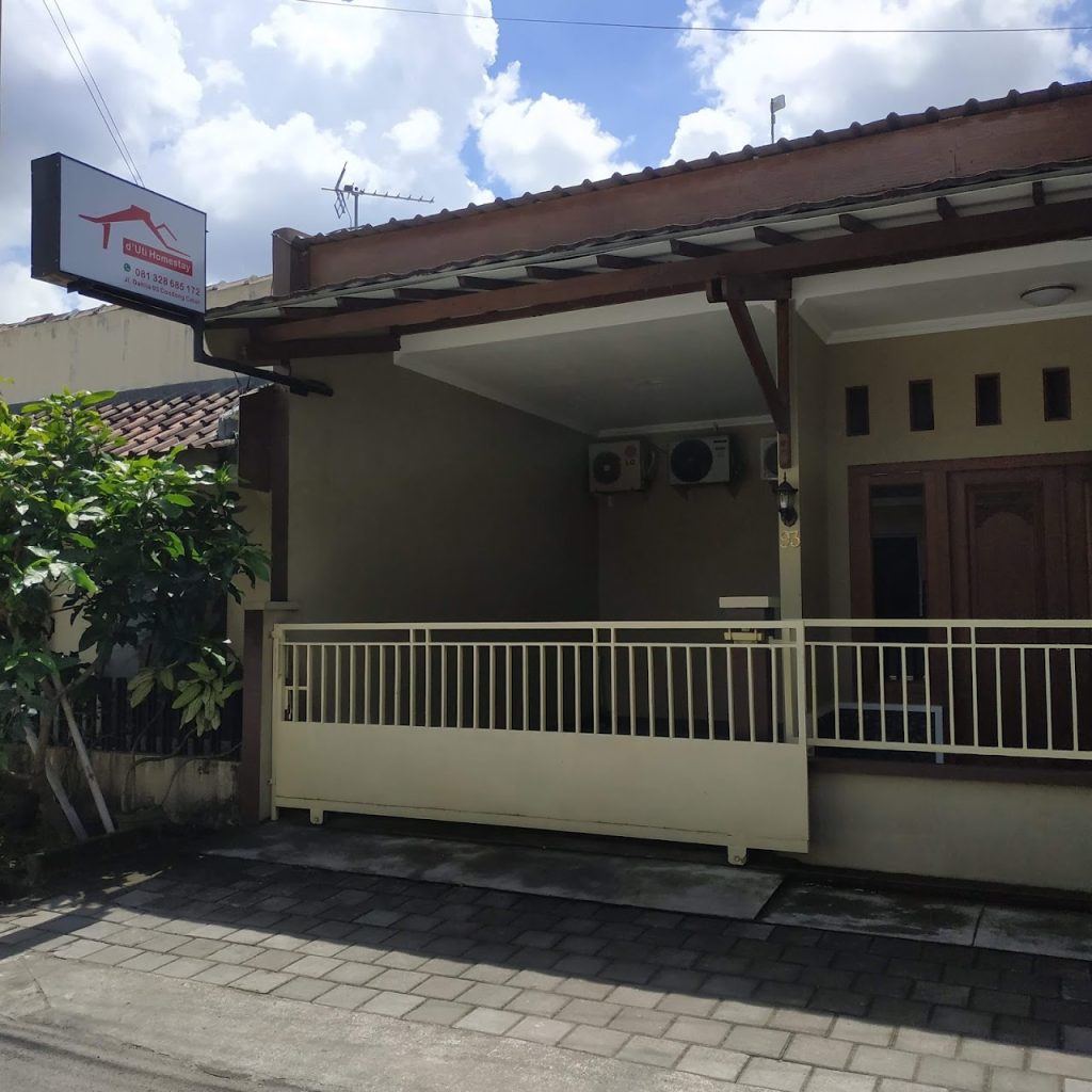 Homestay D’Uti Yogyakarta: Review Lengkap Akomodasi Strategis & Nyaman di Condongcatur Homestay D’Uti Yogyakarta: Review Lengkap Akomodasi Strategis & Nyaman di Condongcatur
