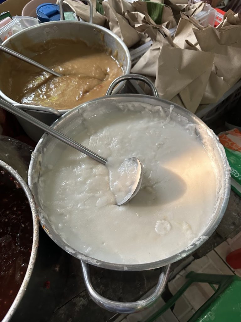 Jenang Bu Gesti di Pasar Lempuyangan, Yogyakarta — Kuliner Tradisional yang Tak Boleh Terlewatkan Jenang Bu Gesti di Pasar Lempuyangan, Yogyakarta — Kuliner Tradisional yang Tak Boleh Terlewatkan