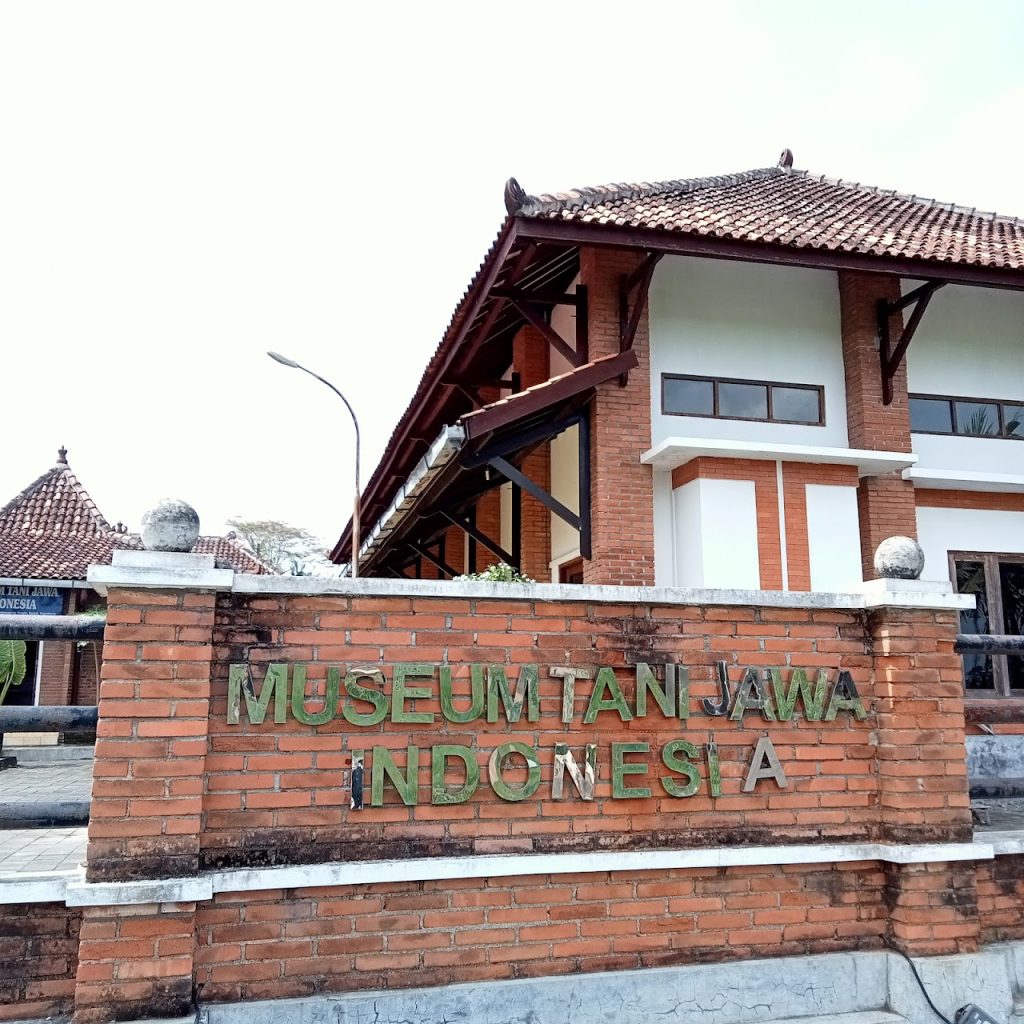 Fungsi dan Tujuan Museum Tani Jawa Indonesia Fungsi dan Tujuan Museum Tani Jawa Indonesia