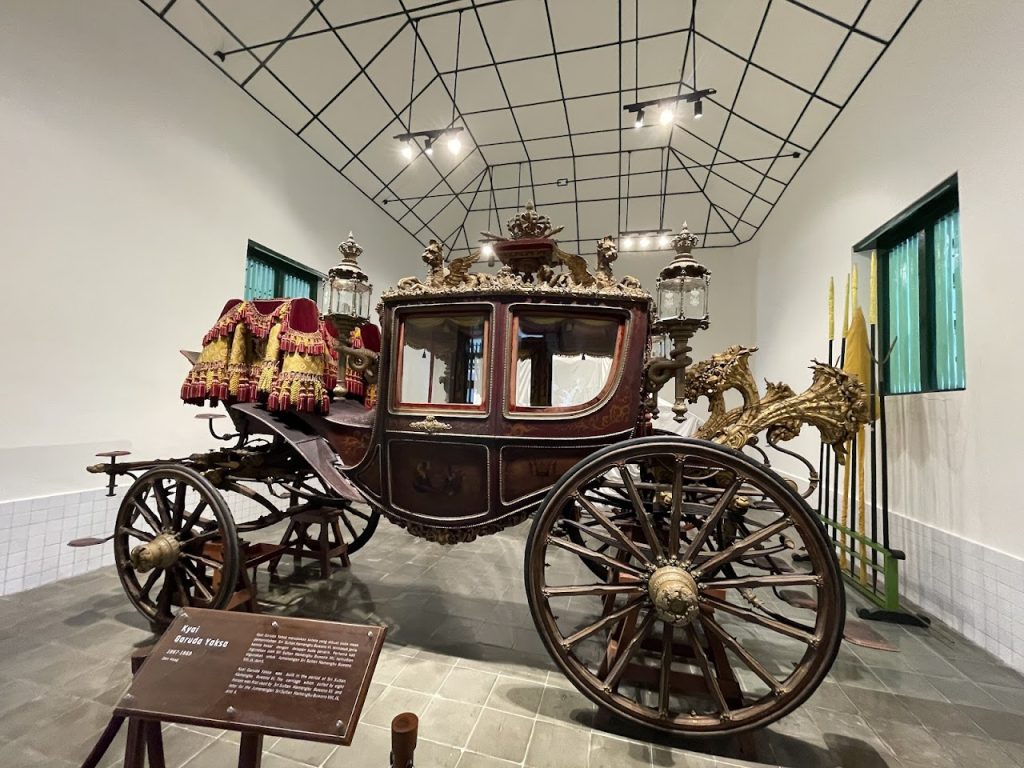 Museum Kereta Keraton Yogyakarta, Menelusuri Wibawa Kereta Pusaka di Kagungan Dalem Wahanarata Museum Kereta Keraton Yogyakarta, Menelusuri Wibawa Kereta Pusaka di Kagungan Dalem Wahanarata