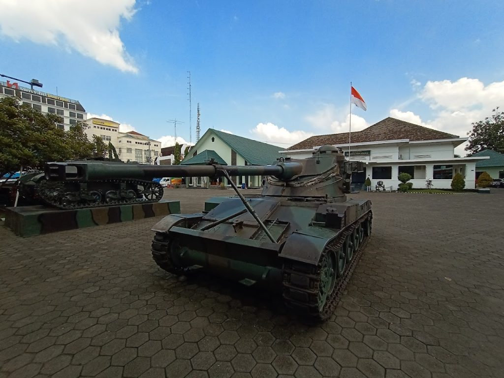 Museum Pusat TNI AD Dharma Wiratama, Wisata Sejarah Militer yang Menyimpan Jejak Awal TNI di Jantung Jogja Museum Pusat TNI AD Dharma Wiratama, Wisata Sejarah Militer yang Menyimpan Jejak Awal TNI di Jantung Jogja