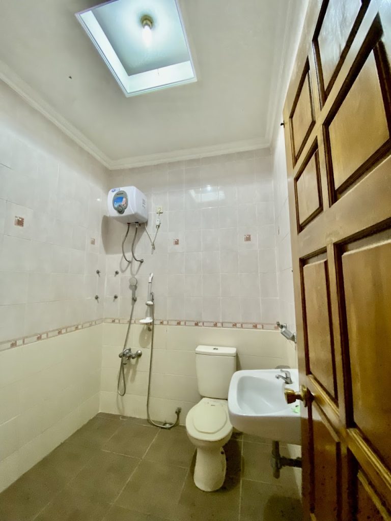 Gowinda House 1: Villa Private Pool di Jogja untuk Rombongan di Casa Del Espana Gowinda House 1: Villa Private Pool di Jogja untuk Rombongan di Casa Del Espana