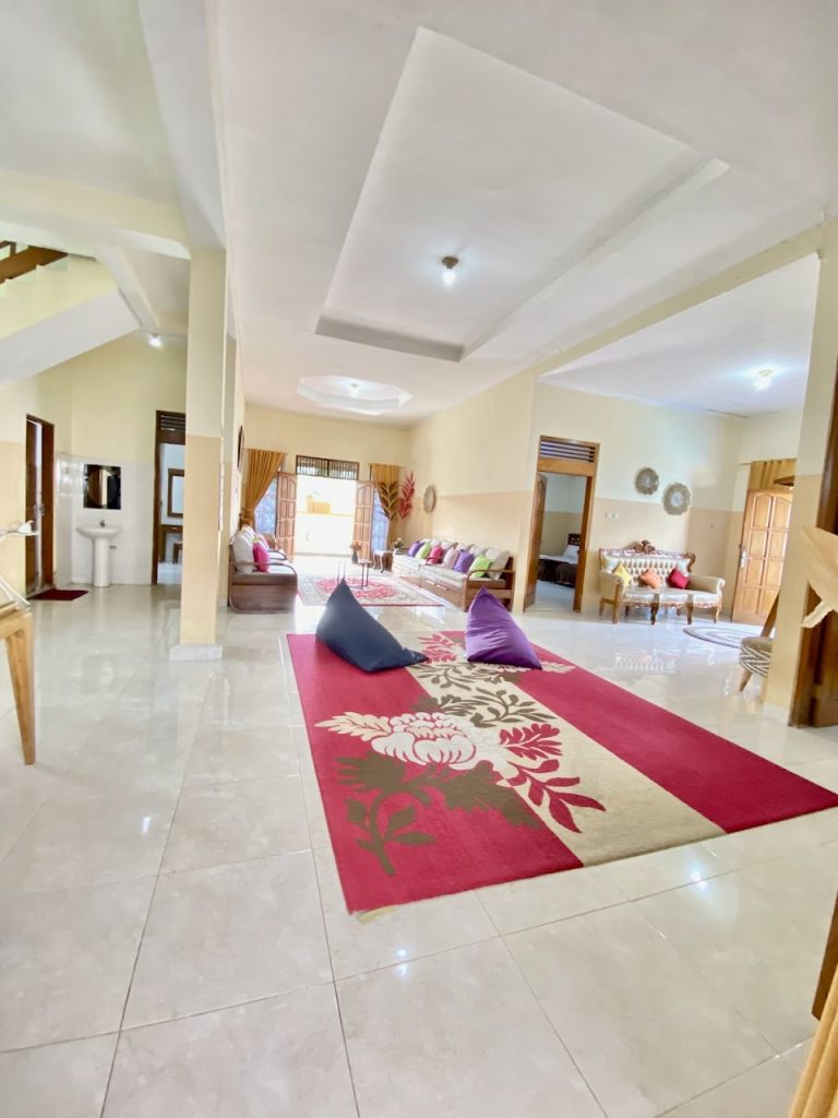 Villa Gowinda House 2: Villa Nuansa Bali dengan Private Pool untuk Rombongan di Sleman Villa Gowinda House 2: Villa Nuansa Bali dengan Private Pool untuk Rombongan di Sleman